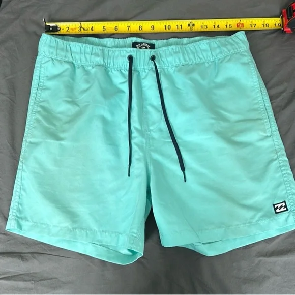 Billabong Blue Board Shorts Lightweight Swimwear - Picture 1 of 5